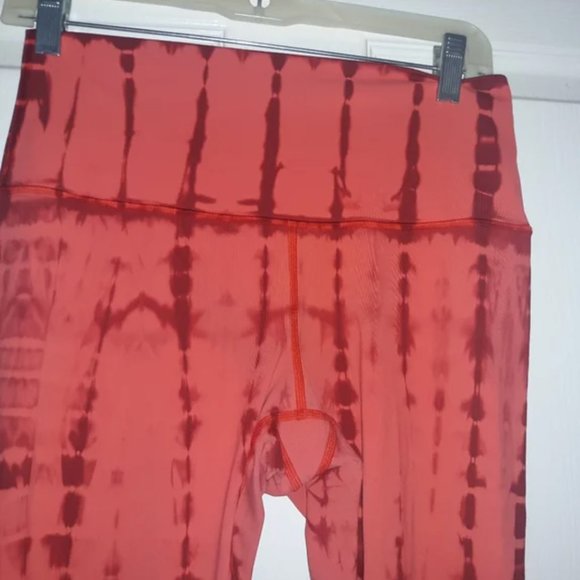 Lululemon Wunder Under High Rise Tight Shibori Persian Red 38" size 8 - Picture 3 of 5